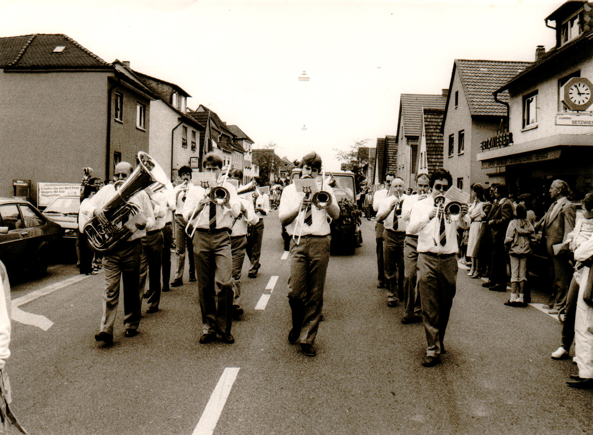 Umzug in Neckarhausen