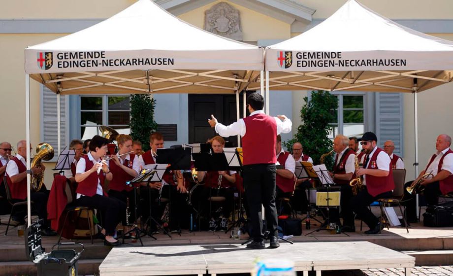 Frühschoppen bei "Rund ums Schloss"