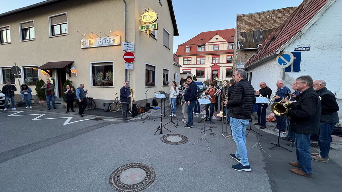 Abschieds-Ständchen für Janni