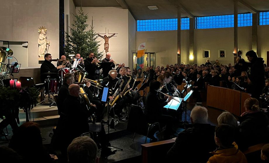 Stimmungsvolles und gut besuchtes Weihnachtskonzert 2024