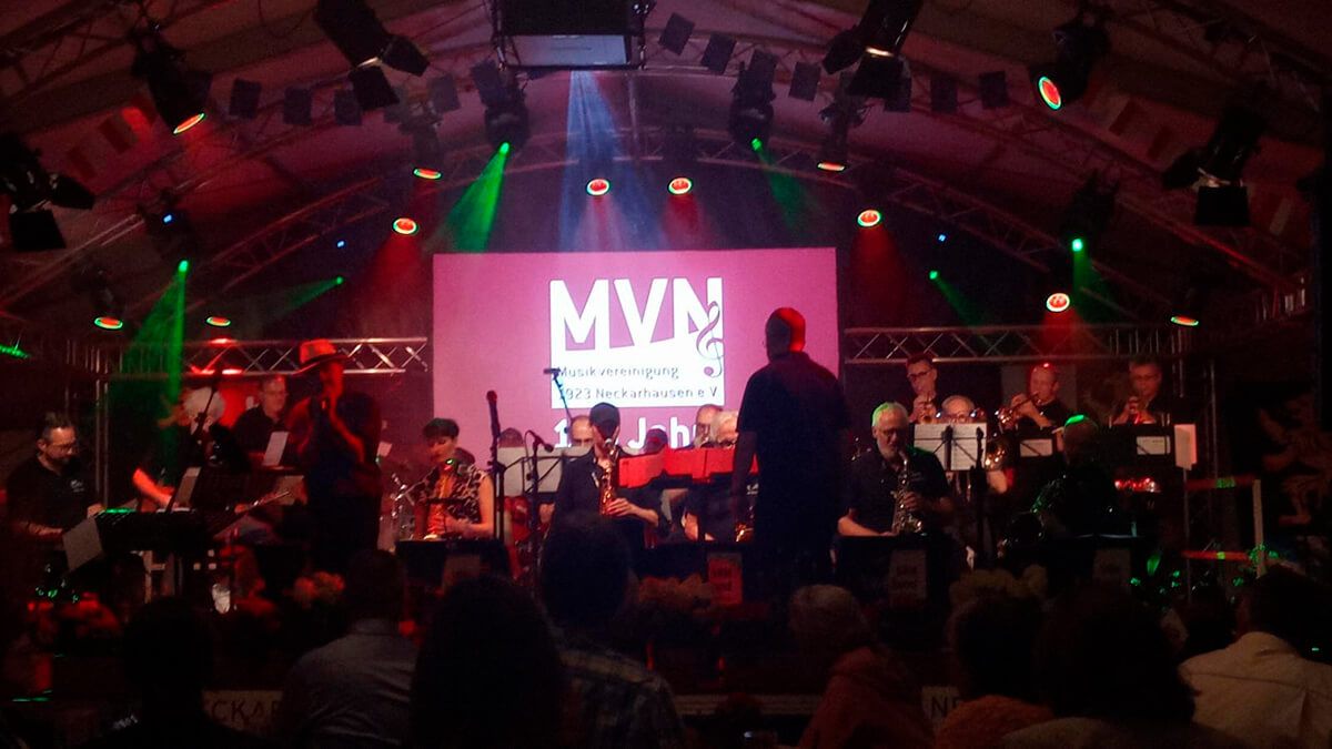 Die SRH-BigBand beim Jubiläumsabend 100 Jahre Musikvereinigung