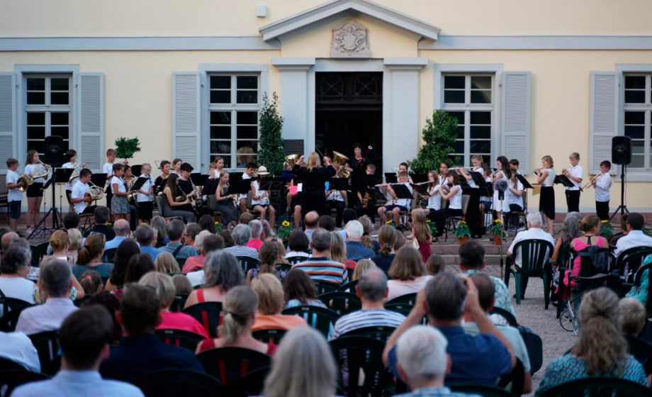 Erfolgreiches Sommerkonzert unseres Jugendblasorchesters Windstärke ´08