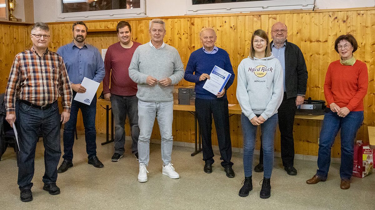 Ehrungen der Musiker*innen für  10, 20, 40 und 50 Jahre aktive Tätigkeit