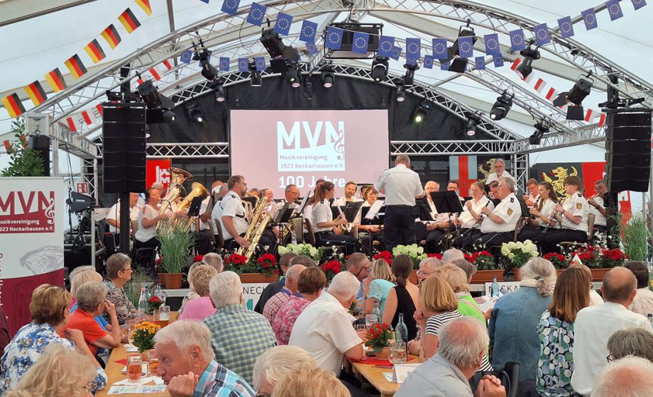 Das Polizeimusikkorps Mannheim beim Jubiläumsabend 100 Jahre Musikvereinigung